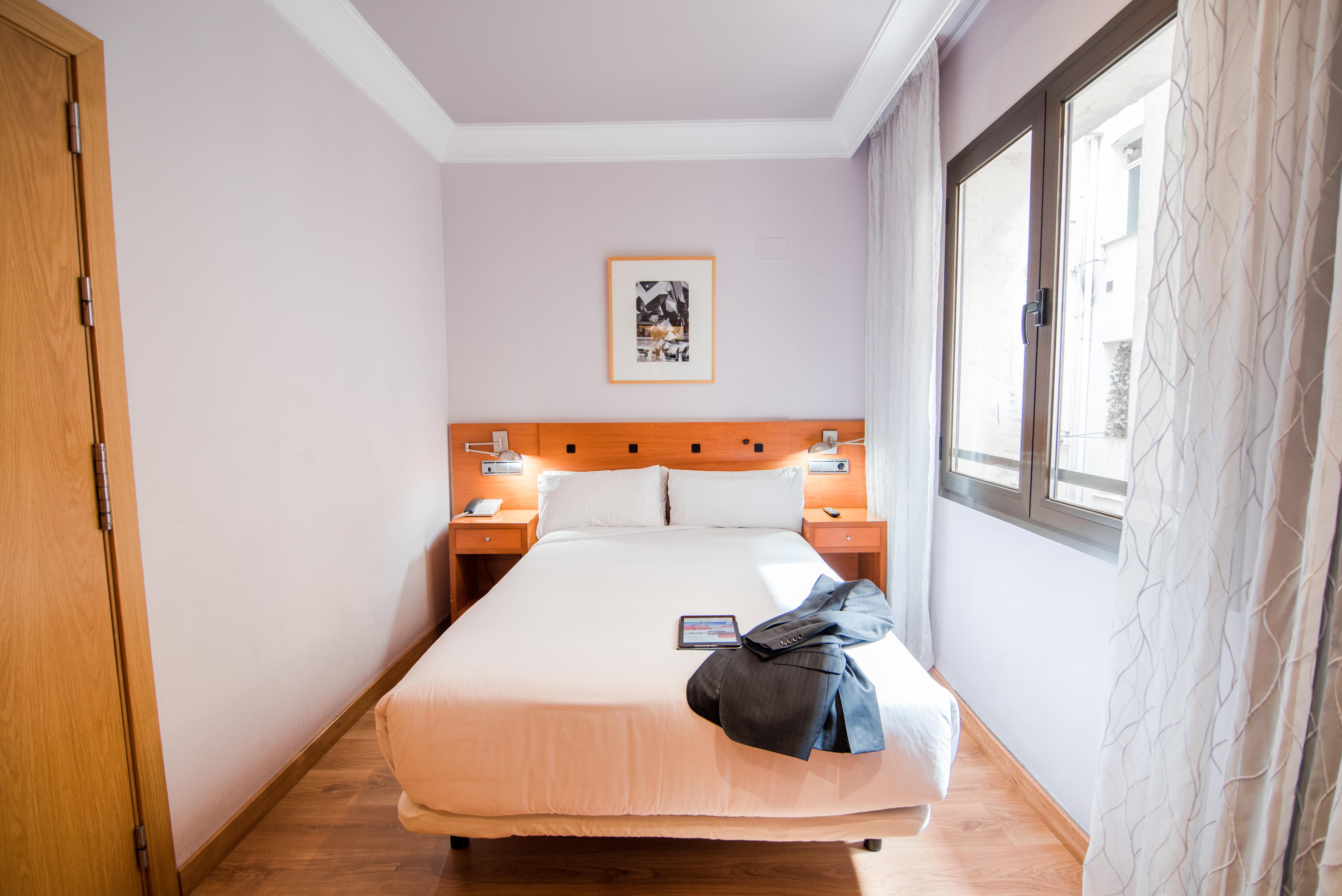 Petit Palace Cliper-gran Via Hotel 3*