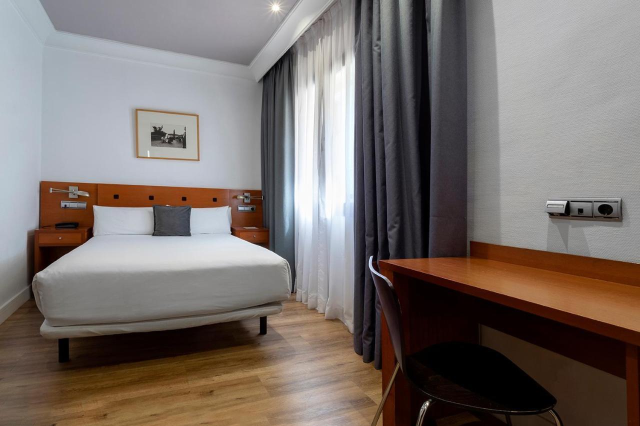 Petit Palace Cliper-gran Via Hotel 3*
